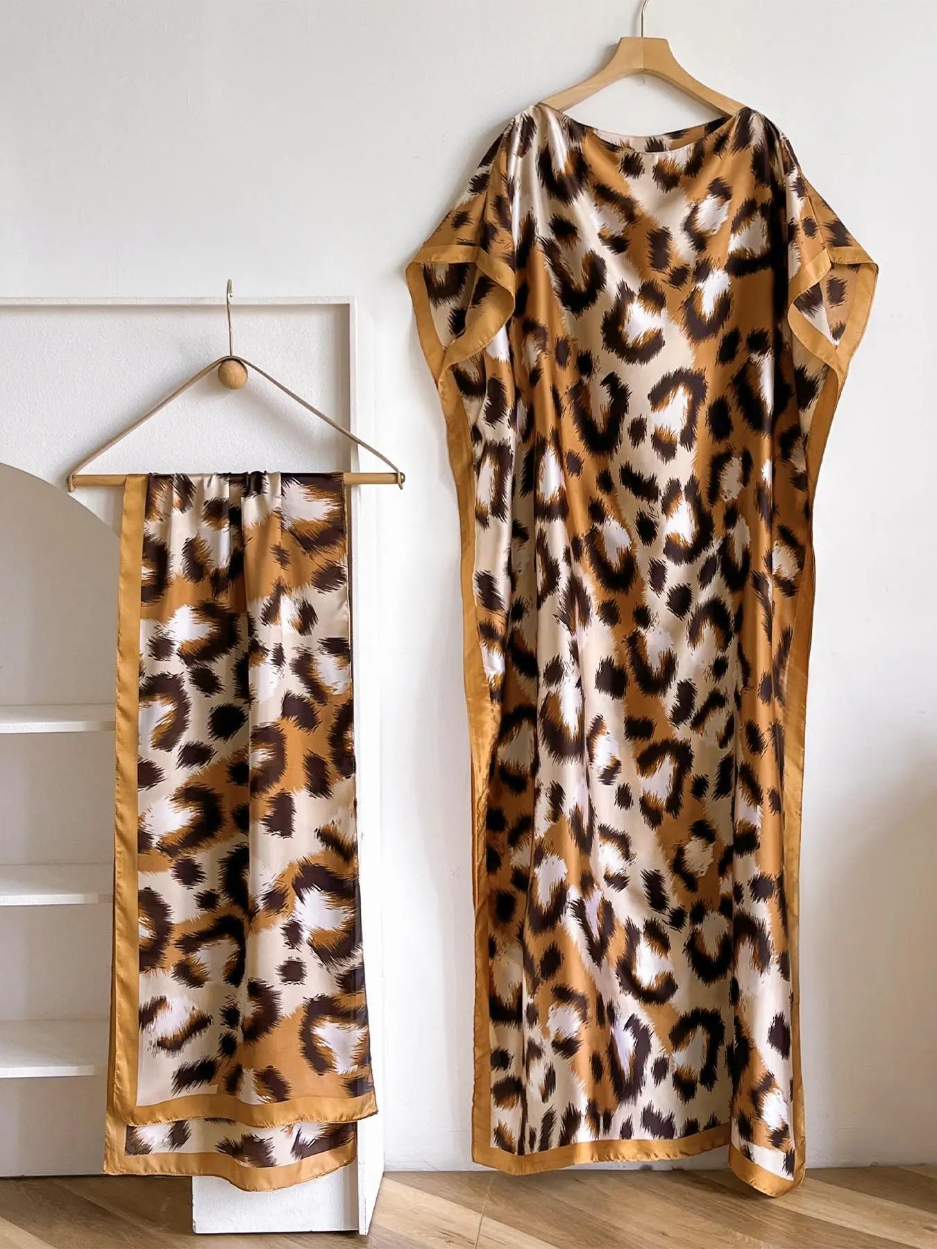 Women'S Leopard Print Long Sleeve Kimono & Scarf Set, Casual Open Front Outerwear & Shawl, Ladies Clothes for Beach Vacation, Beach Swimsuit Coverup, Womenswear, Leopard Pattern